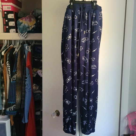 Harry Potter Jammies Wizarding World NWOT - Picture 7 of 13